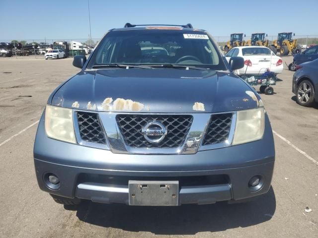 2006 Nissan Pathfinder LE