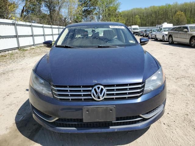 2012 Volkswagen Passat SE