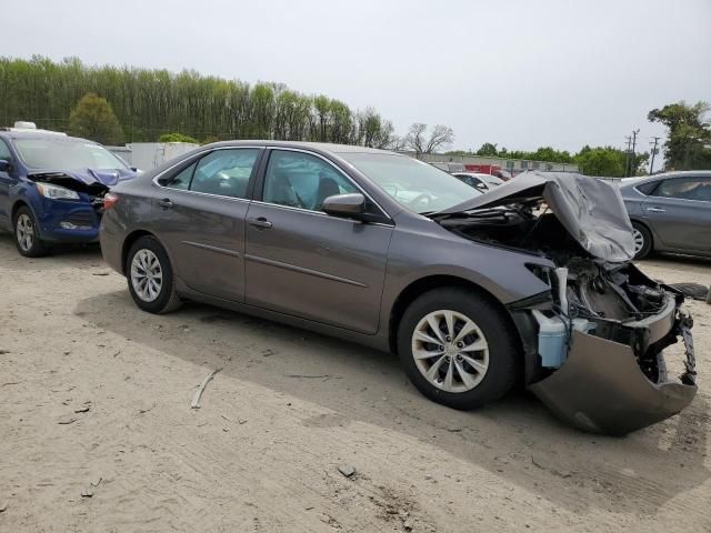 2016 Toyota Camry LE