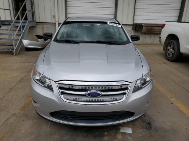 2012 Ford Taurus SE