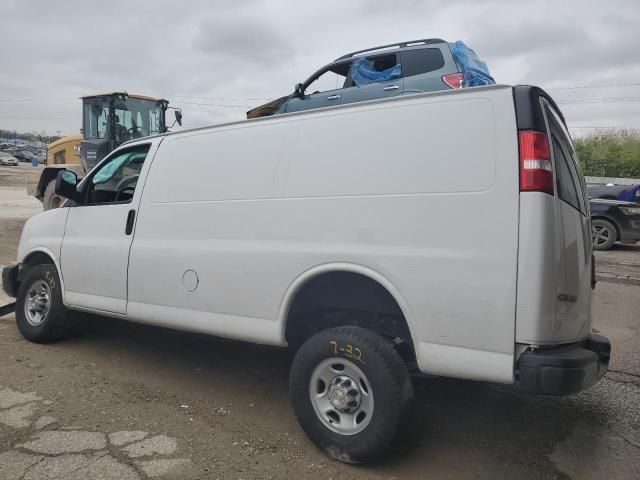 2021 Chevrolet Express G2500