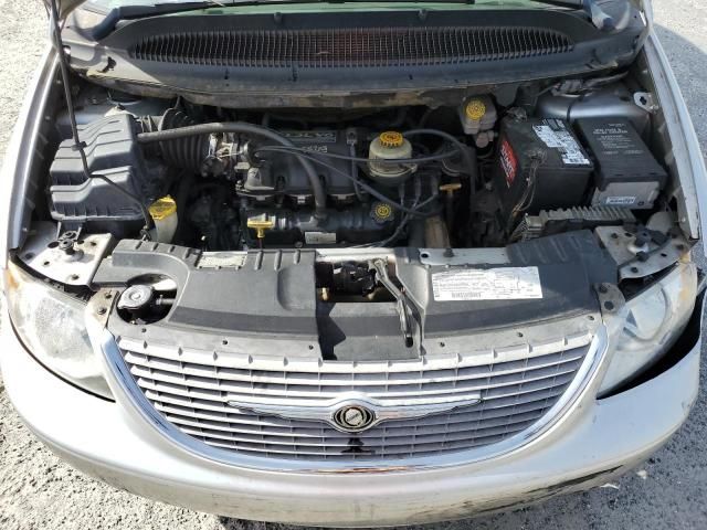 2002 Chrysler Town & Country EL