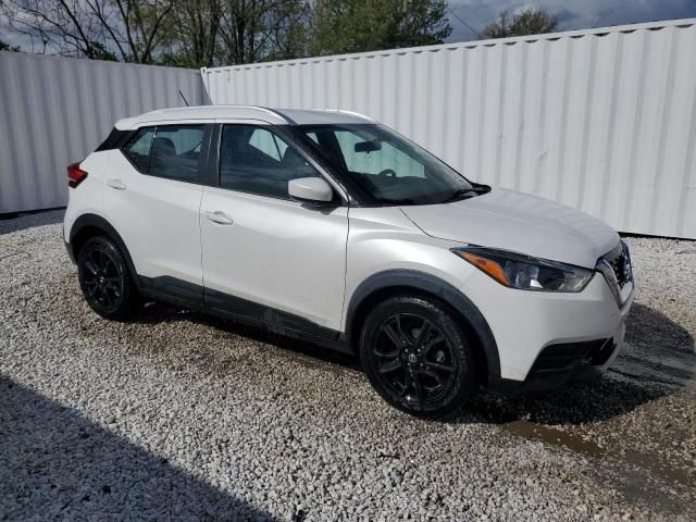 2019 Nissan Kicks S