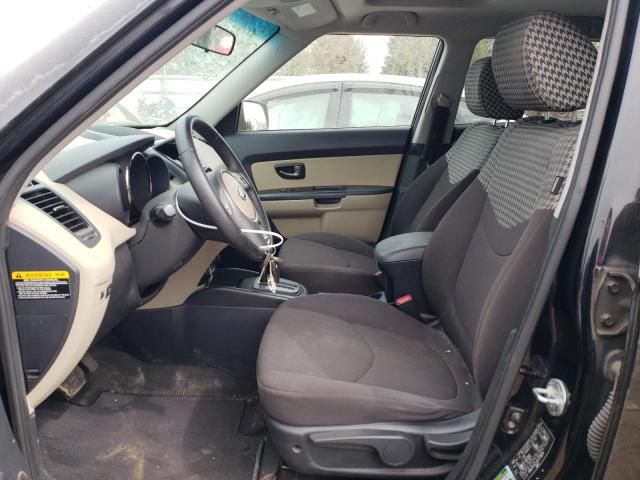 2010 KIA Soul +