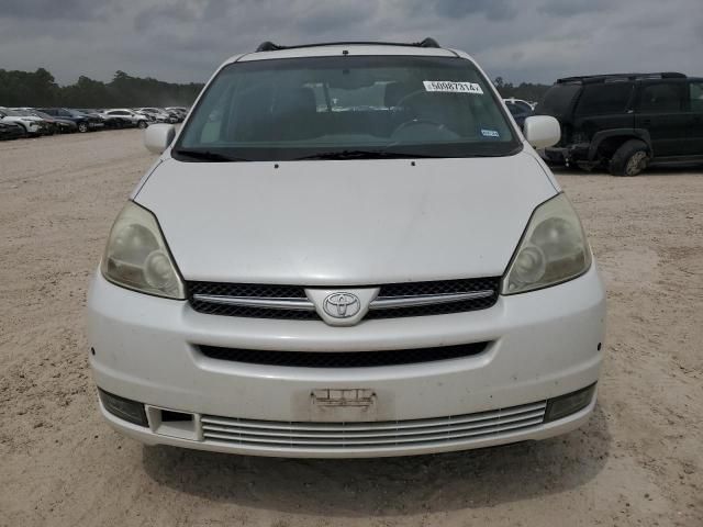 2005 Toyota Sienna XLE