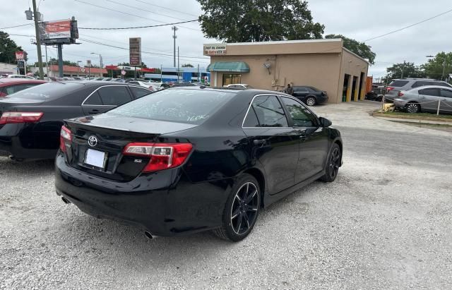 2014 Toyota Camry SE