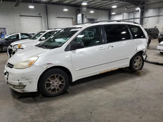 2005 Toyota Sienna XLE