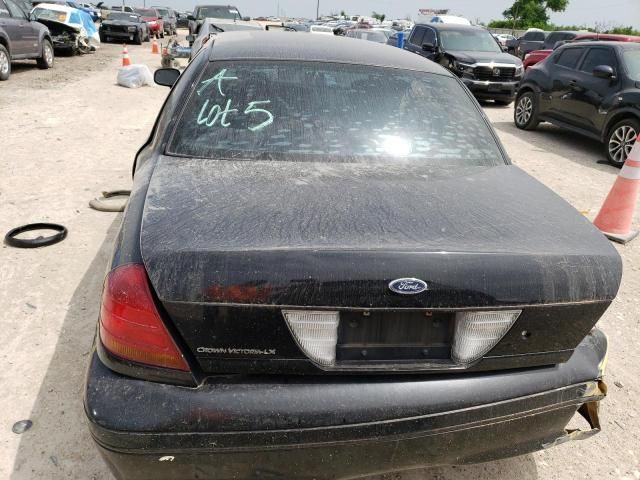 2003 Ford Crown Victoria LX