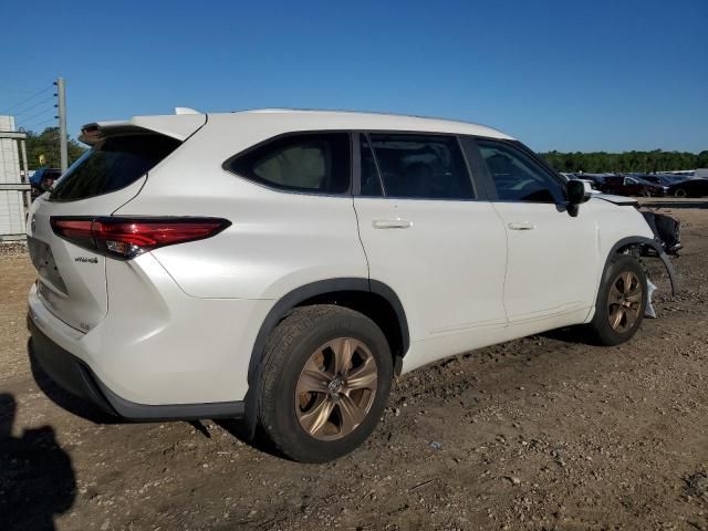 2023 Toyota Highlander Hybrid Bronze Edition