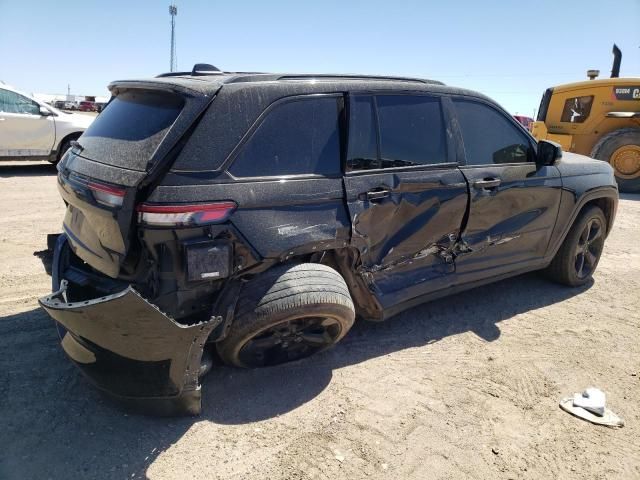 2022 Jeep Grand Cherokee Laredo