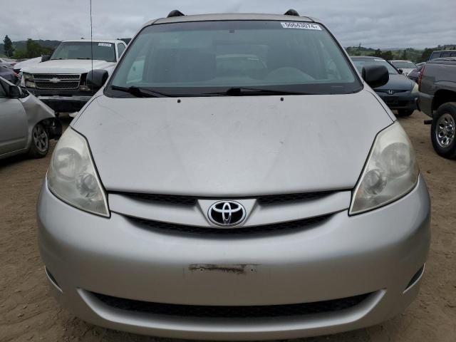 2008 Toyota Sienna CE