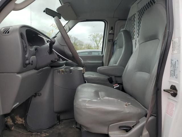 2004 Ford Econoline E150 Van