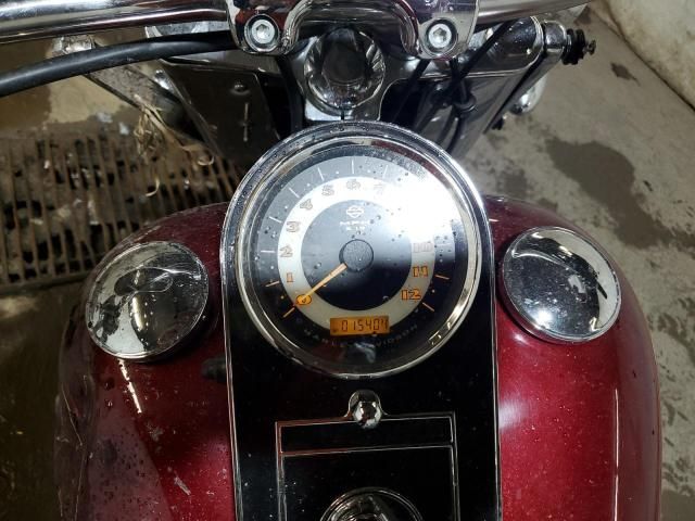 2008 Harley-Davidson Flstn