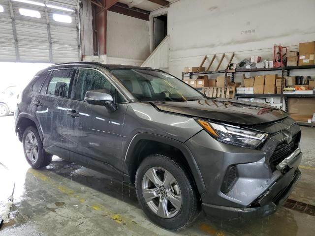 2022 Toyota Rav4 XLE