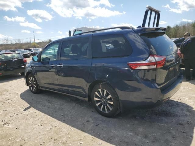 2019 Toyota Sienna XLE