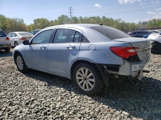 2013 Chrysler 200 Touring