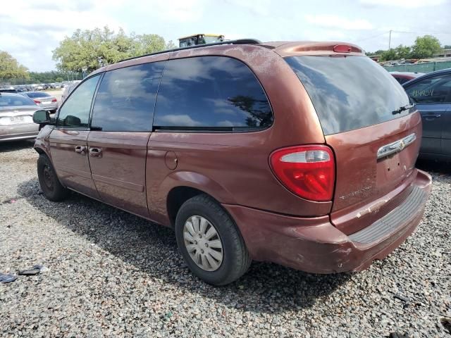 2007 Chrysler Town & Country LX