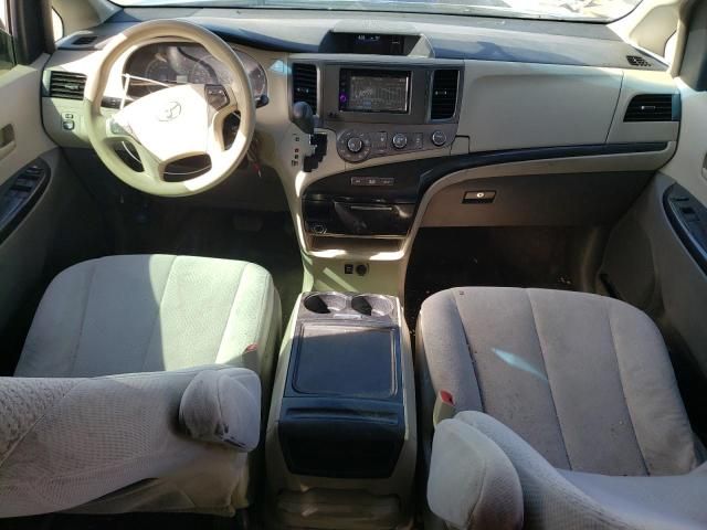 2012 Toyota Sienna LE