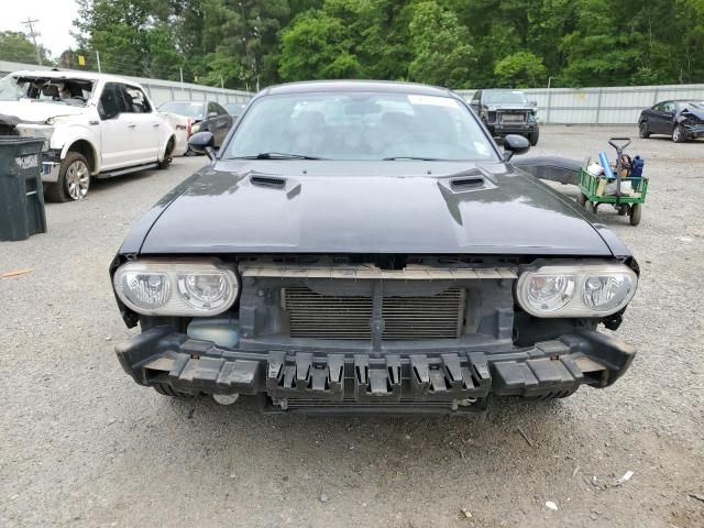 2012 Dodge Challenger SXT