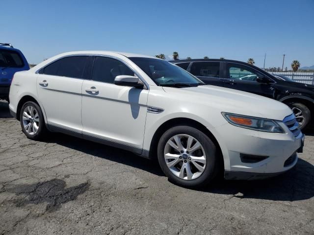 2010 Ford Taurus SEL