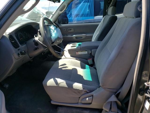 2004 Toyota Tundra Access Cab SR5