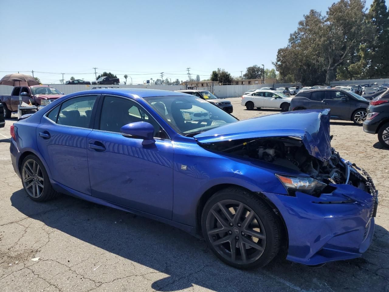 Lexus IS 200T 2016 de venta en Van Nuys, CA. Lote #51108***