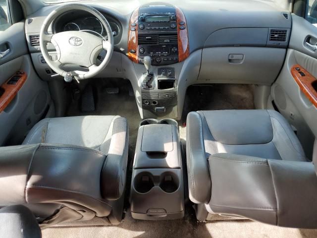 2007 Toyota Sienna XLE