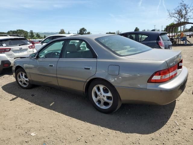 2000 Lexus ES 300