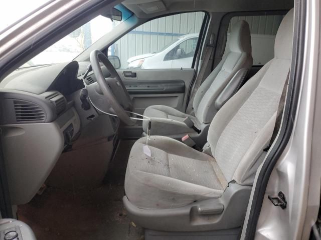 2004 Ford Freestar S