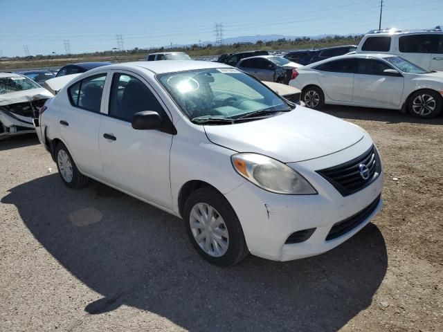 2013 Nissan Versa S