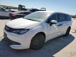 Chrysler Vehiculos salvage en venta: 2020 Chrysler Voyager L