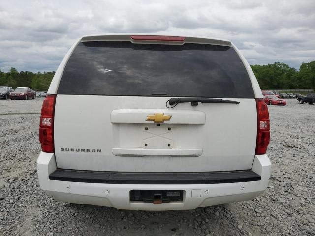 2013 Chevrolet Suburban C1500 LT