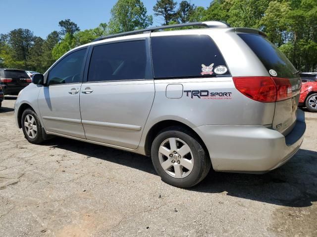 2010 Toyota Sienna CE