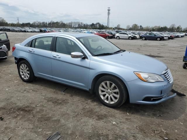 2013 Chrysler 200 Limited