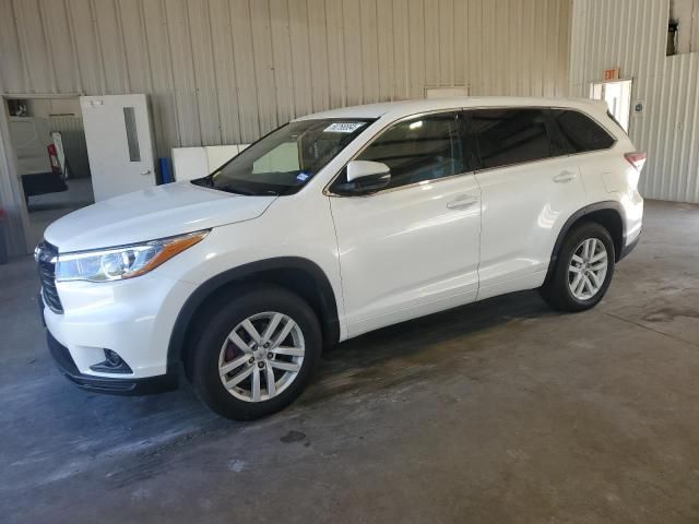 2015 Toyota Highlander LE