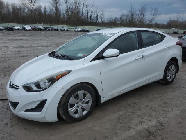 2016 Hyundai Elantra SE