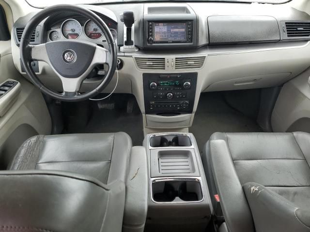 2010 Volkswagen Routan SEL