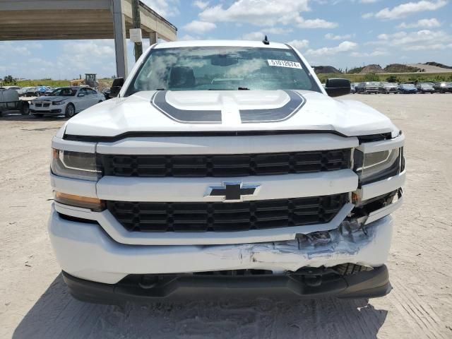 2018 Chevrolet Silverado C1500 Custom