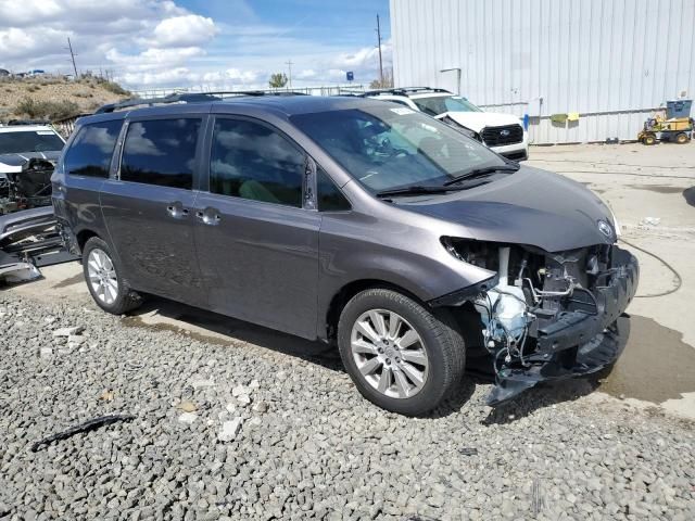 2016 Toyota Sienna XLE