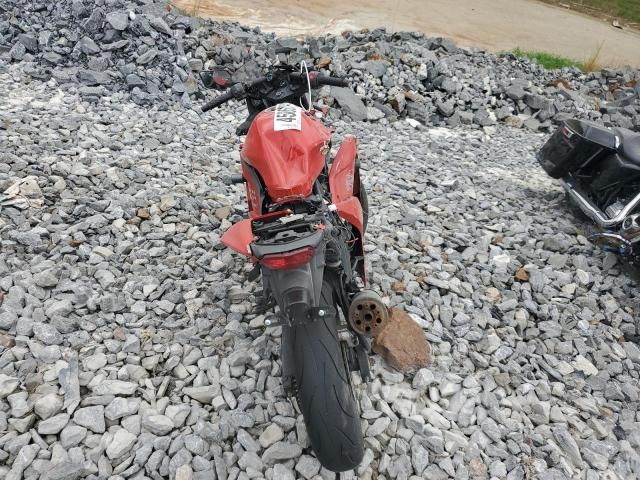 2010 Kawasaki EX250 J