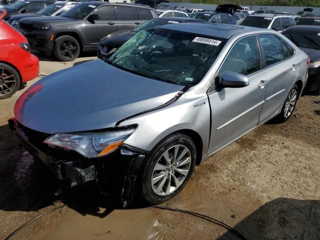 2015 Toyota Camry Hybrid