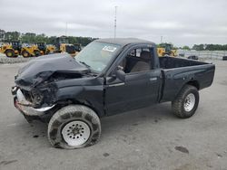 4 X 4 for sale at auction: 1995 Toyota Tacoma