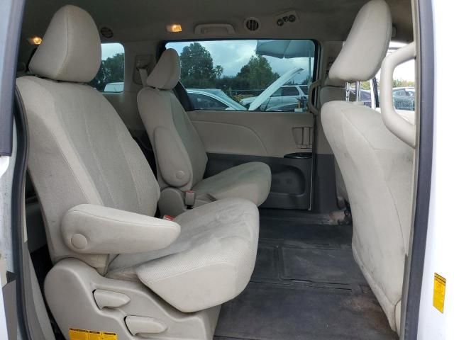 2014 Toyota Sienna