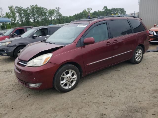 2005 Toyota Sienna XLE