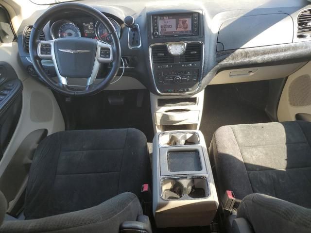 2012 Chrysler Town & Country Touring