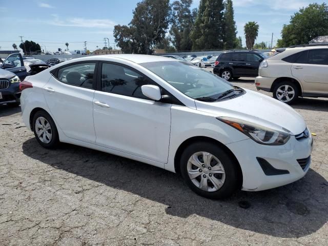 2016 Hyundai Elantra SE