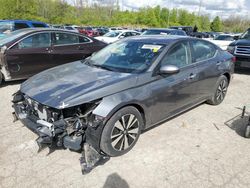 Salvage cars for sale from Copart Bridgeton, MO: 2022 Nissan Altima SV