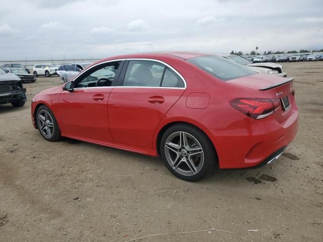 2019 Mercedes-Benz A 220