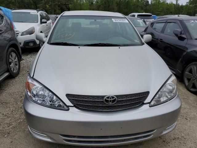 2004 Toyota Camry LE