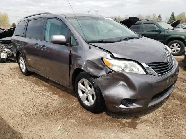 2011 Toyota Sienna LE